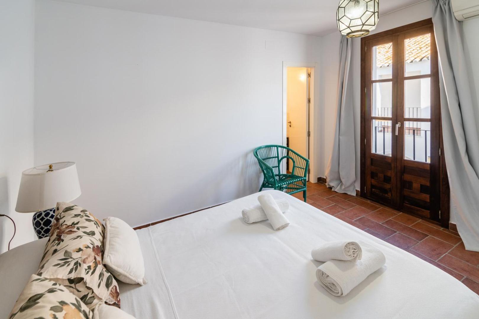 La Jⲟya De Los Patios - Apartamentos Turisticos Cordoba Exterior photo